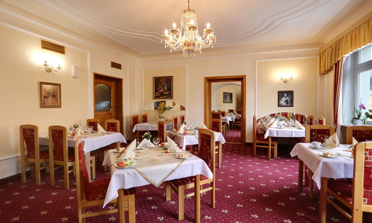 Spa Hotel Purkyne Karlsbad Exterior foto